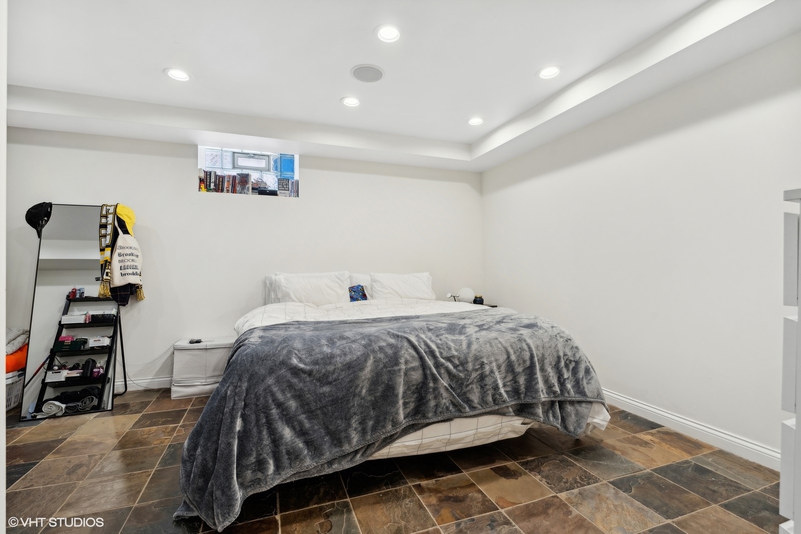 64 W SUPERIOR Street Unit: A