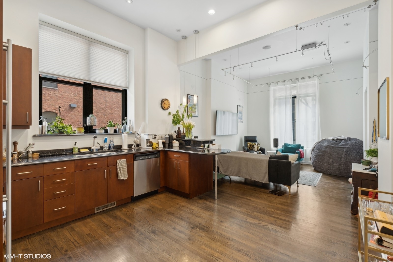 64 W SUPERIOR Street Unit: A