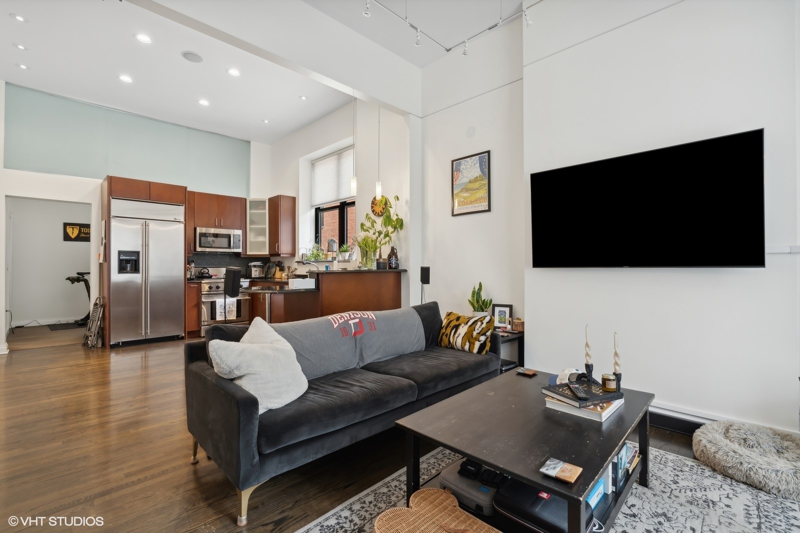 64 W SUPERIOR Street Unit: A