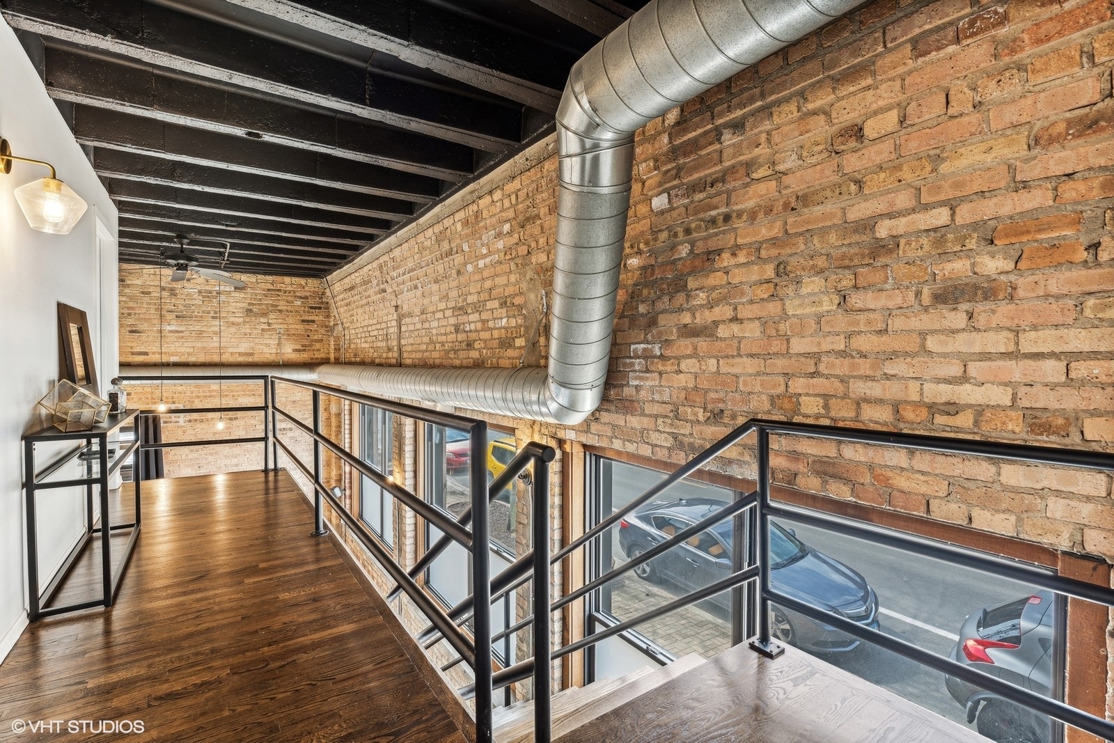 2525 N Sheffield Avenue Unit: 1A