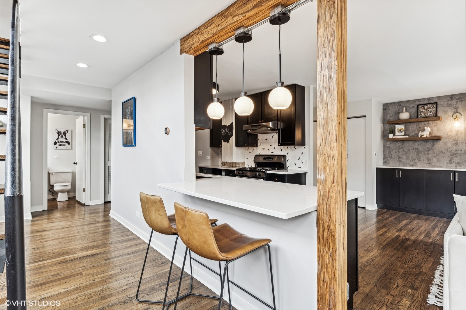 2525 N Sheffield Avenue Unit: 1A