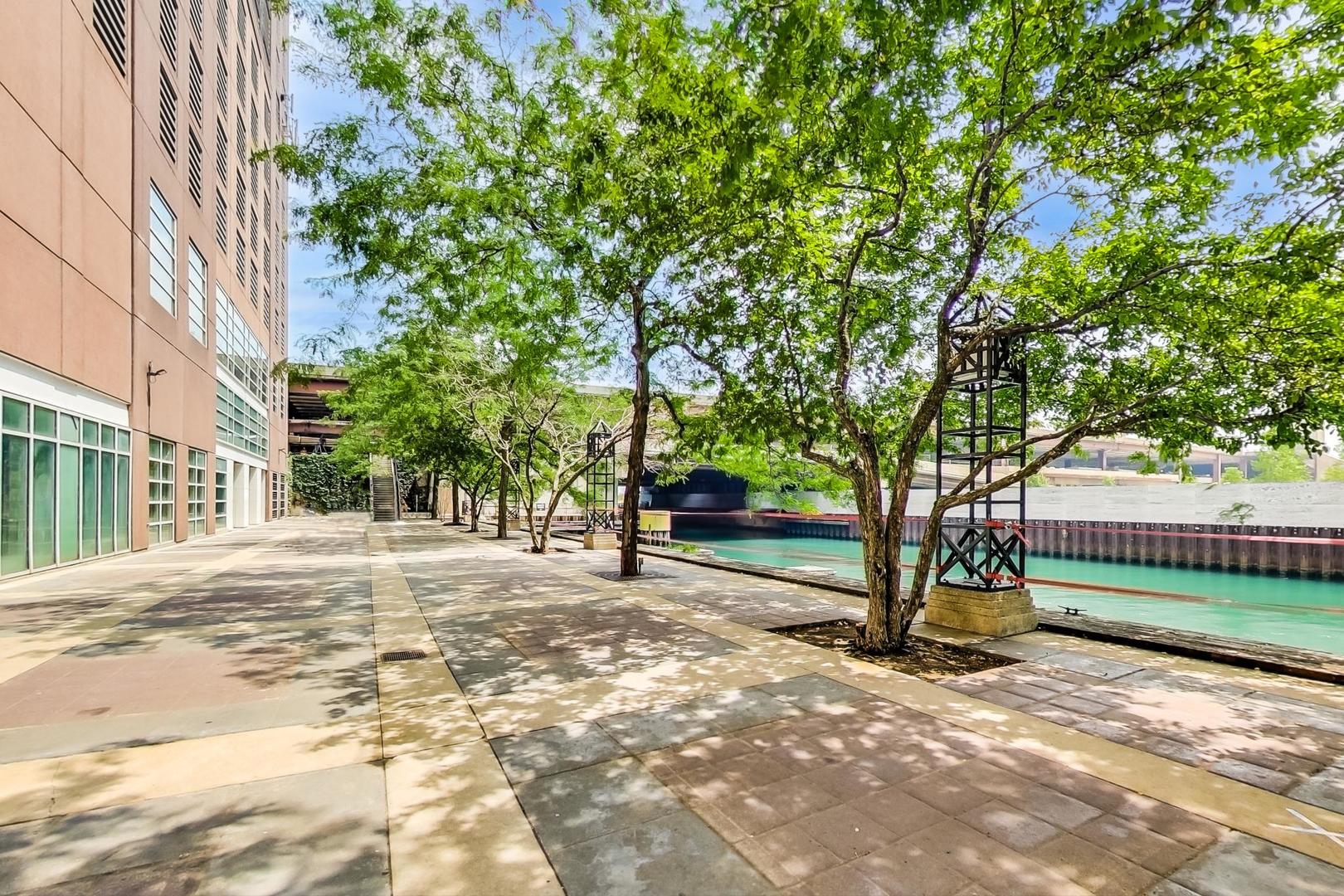 474 N LAKE SHORE Drive Unit: 2411