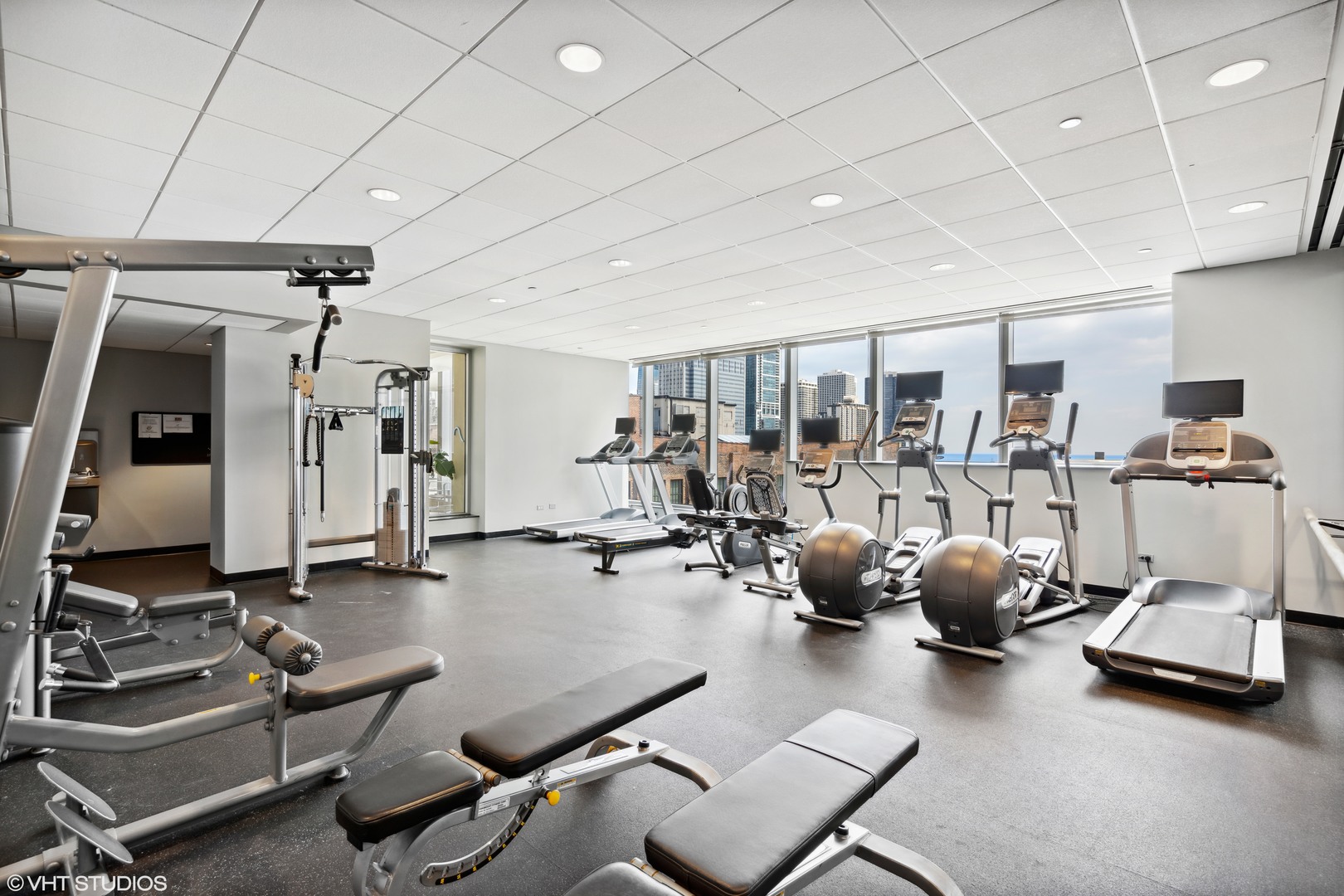 60 E Monroe Street Unit: 3208