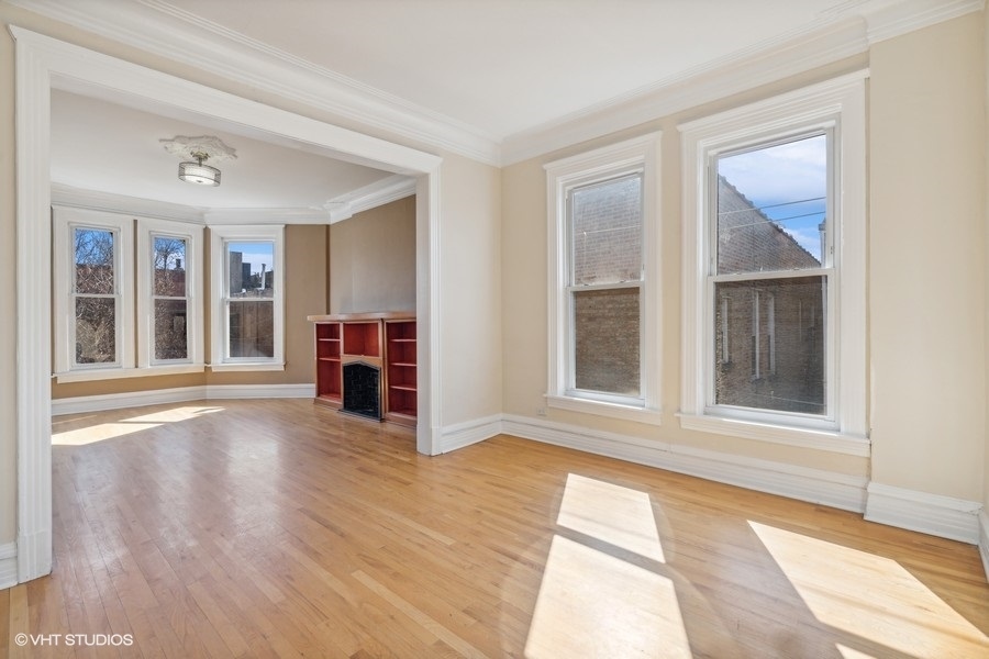 722 S Laflin Street Unit: 3