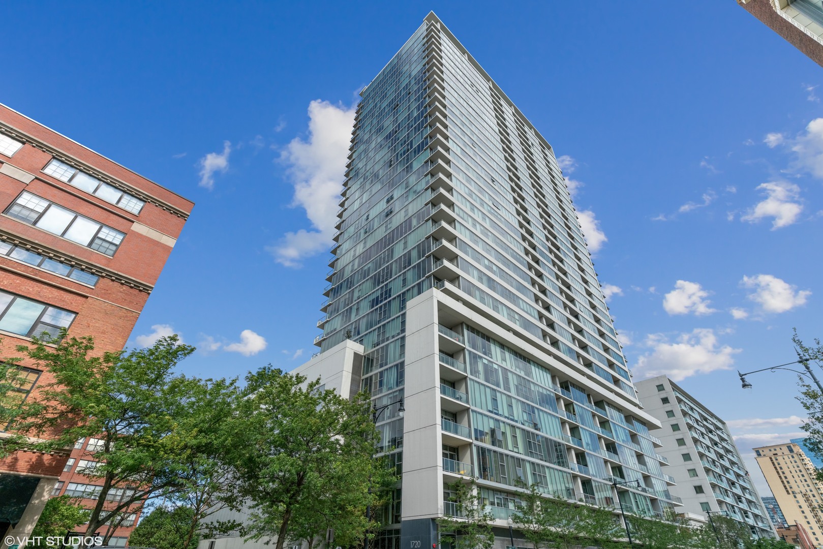1720 S Michigan Avenue Unit: 1617