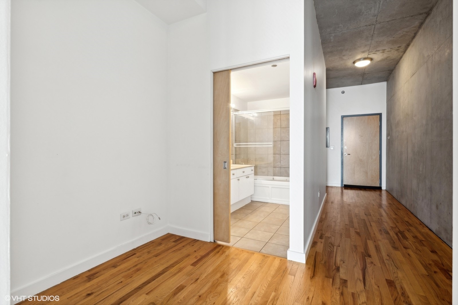 1720 S Michigan Avenue Unit: 1617