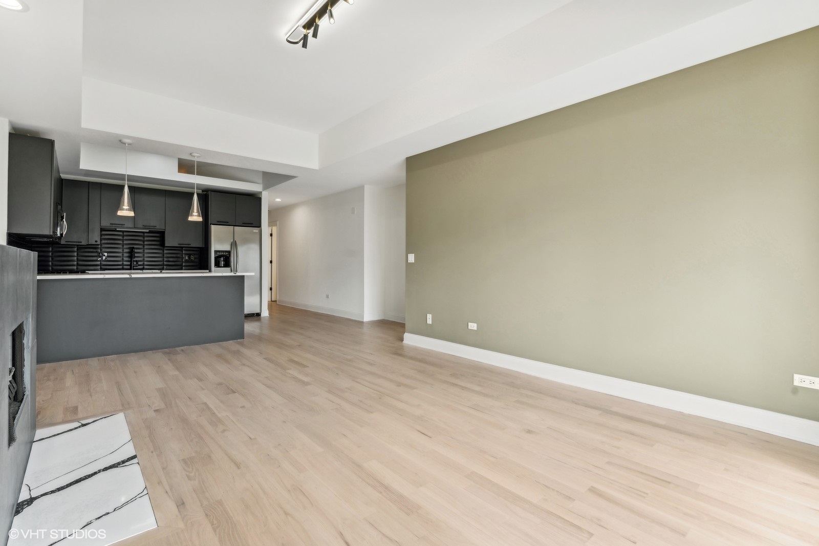 1601 S State Street Unit: 6G