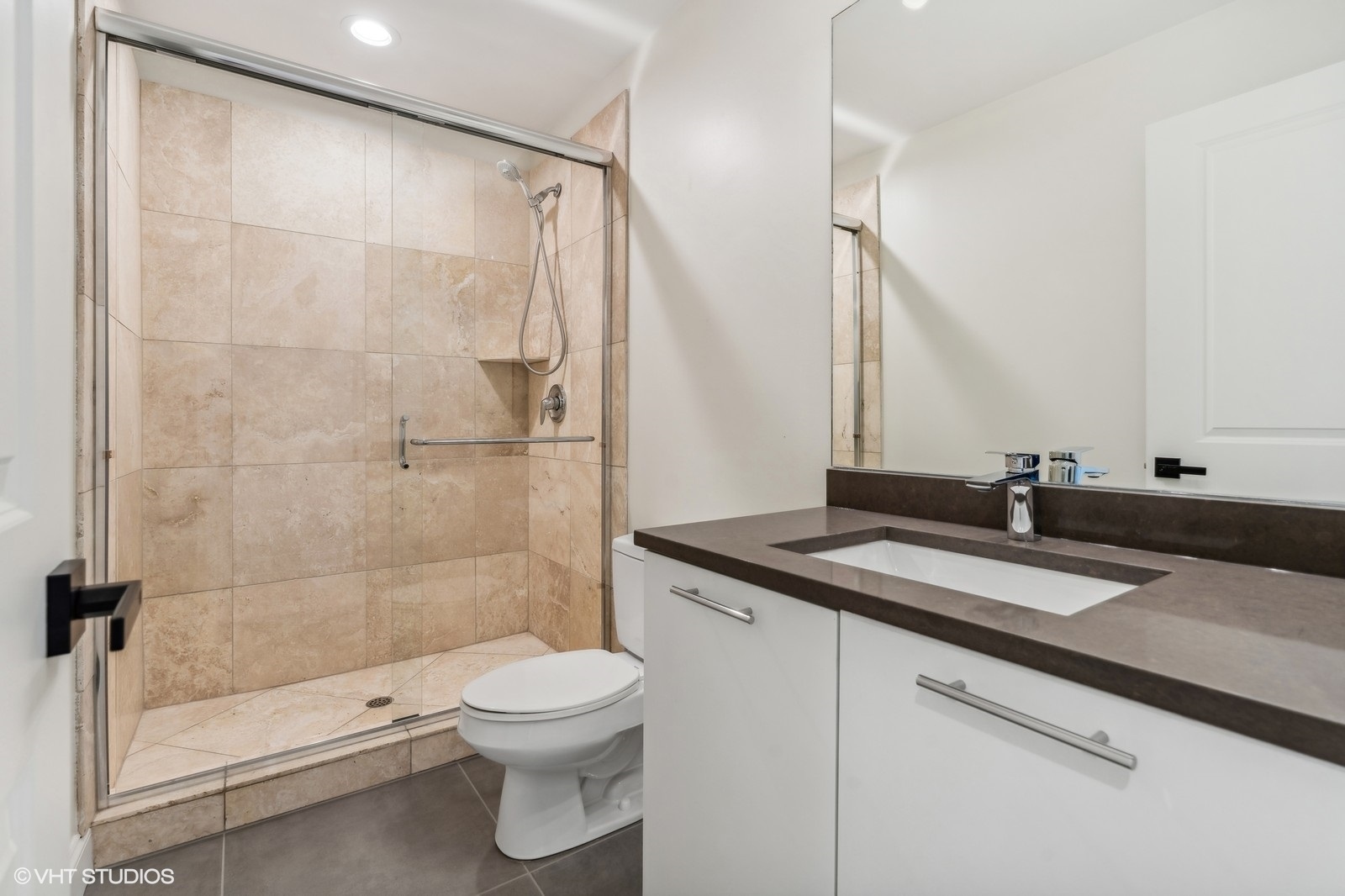 1601 S State Street Unit: 6G