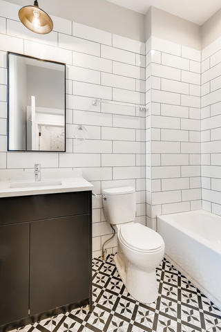 1040 N Wood Street Unit: 1