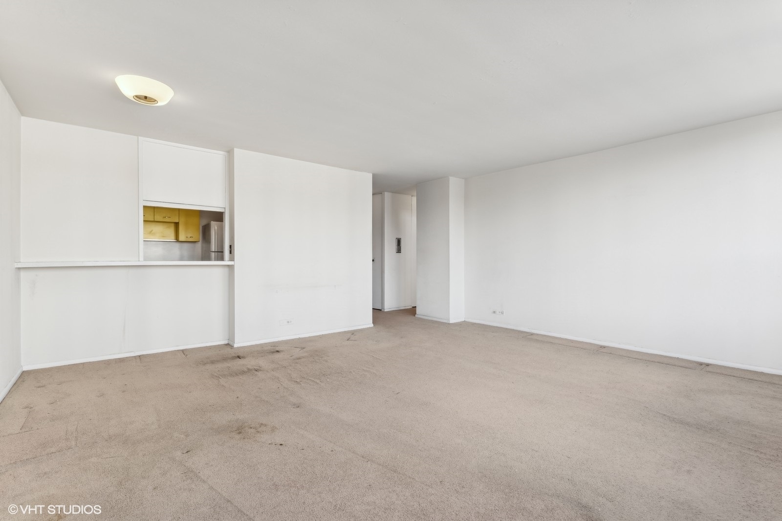 1460 N Sandburg Terrace Unit: 508