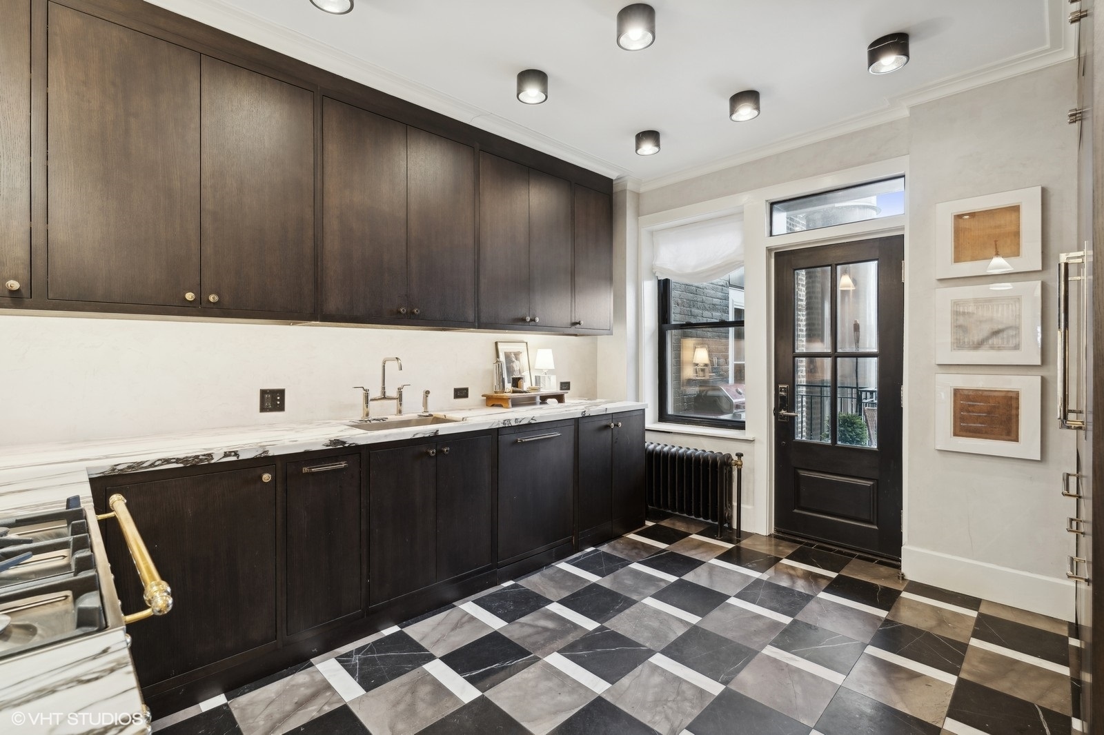 1050 W Balmoral Avenue Unit: 6E