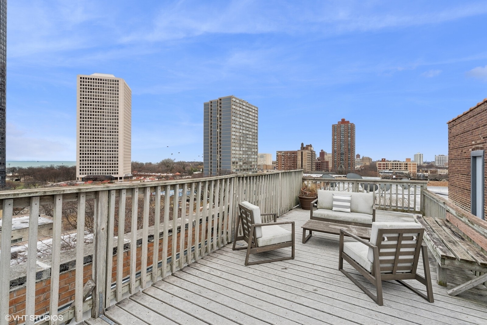 1050 W Balmoral Avenue Unit: 6E