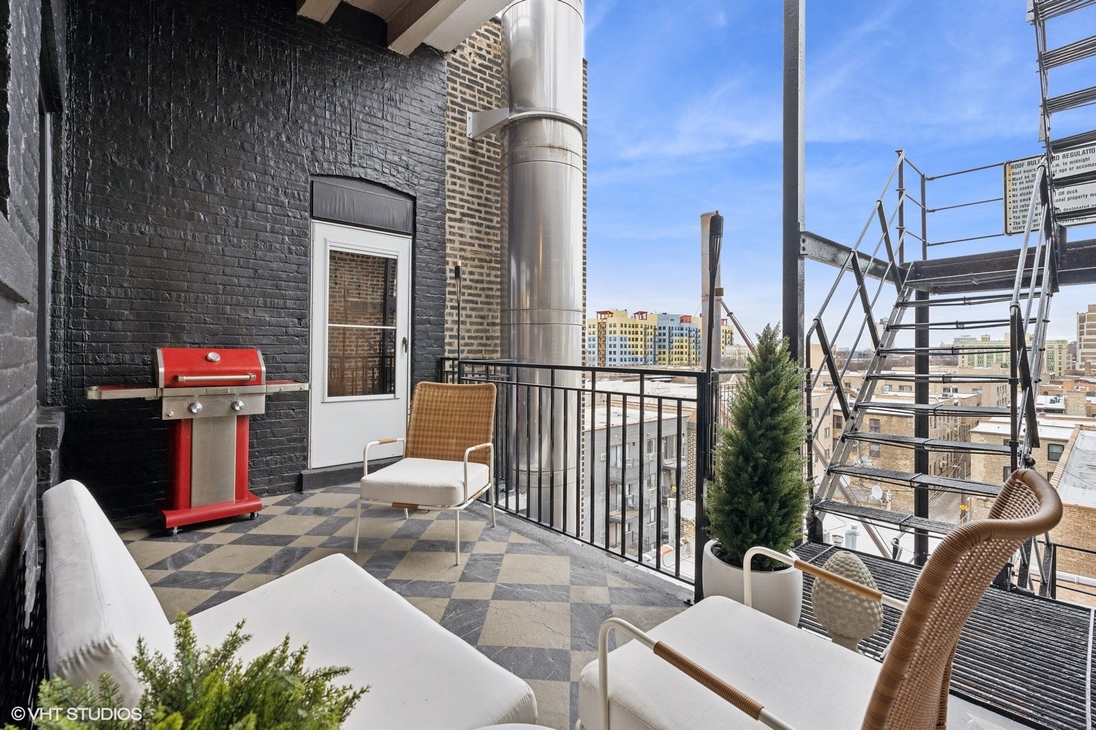 1050 W Balmoral Avenue Unit: 6E