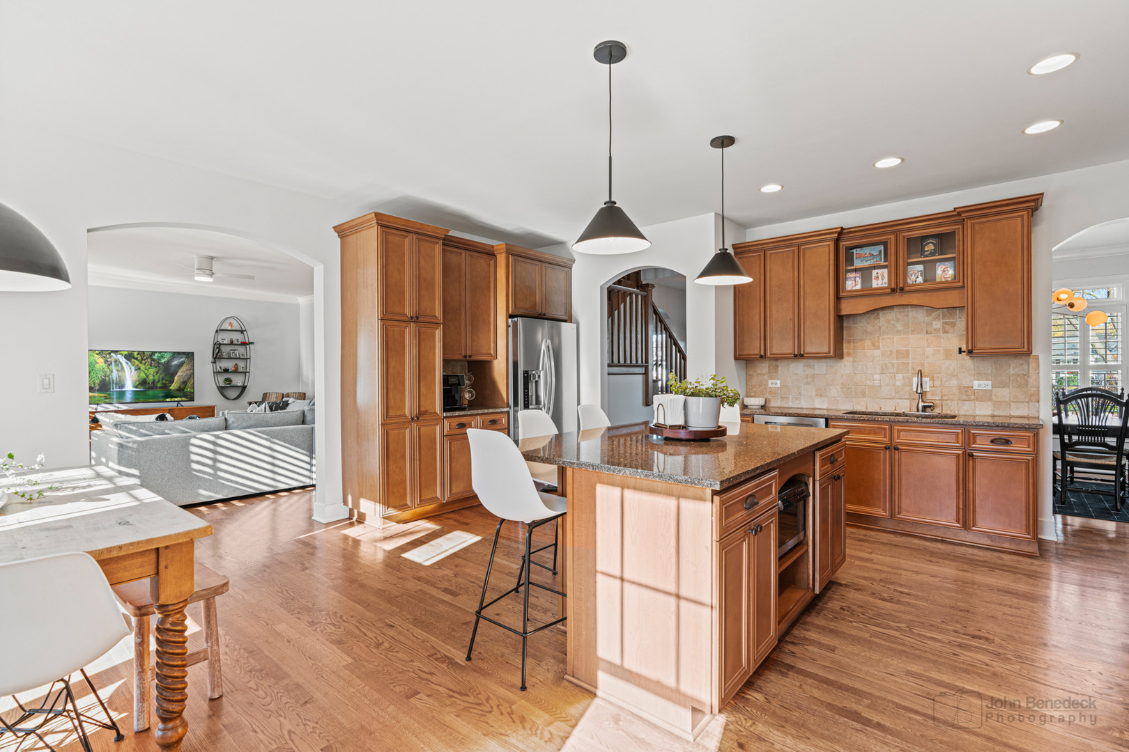 5718 Ridgewood Drive