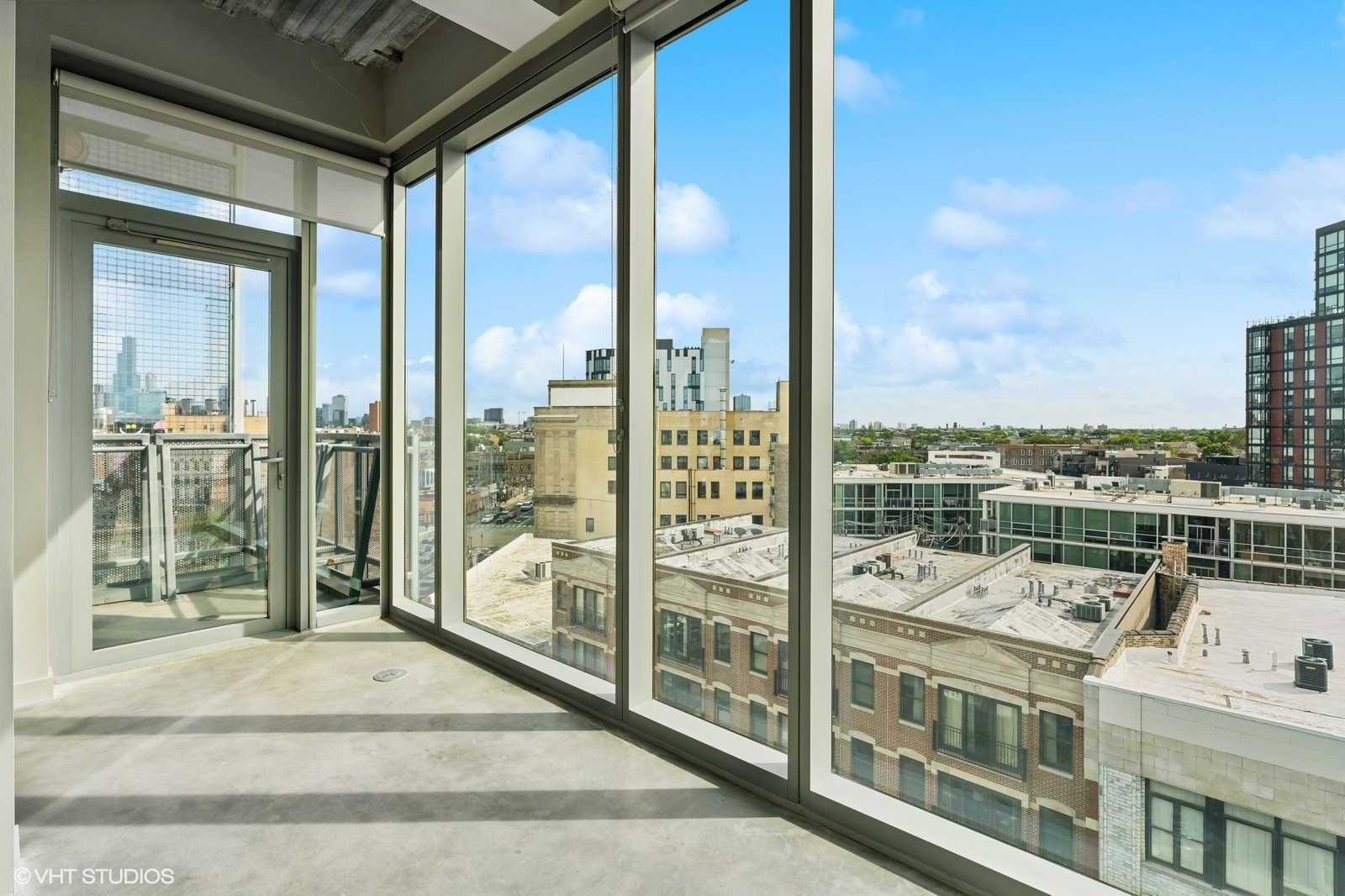 1241 N MILWAUKEE Avenue Unit: 708