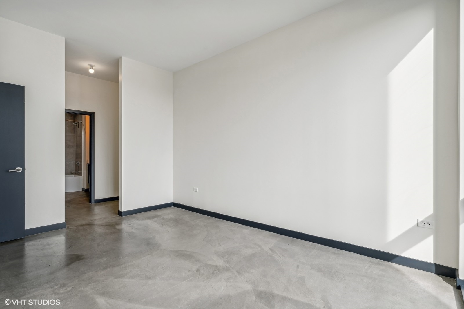 1647 N Milwaukee Avenue Unit: 502
