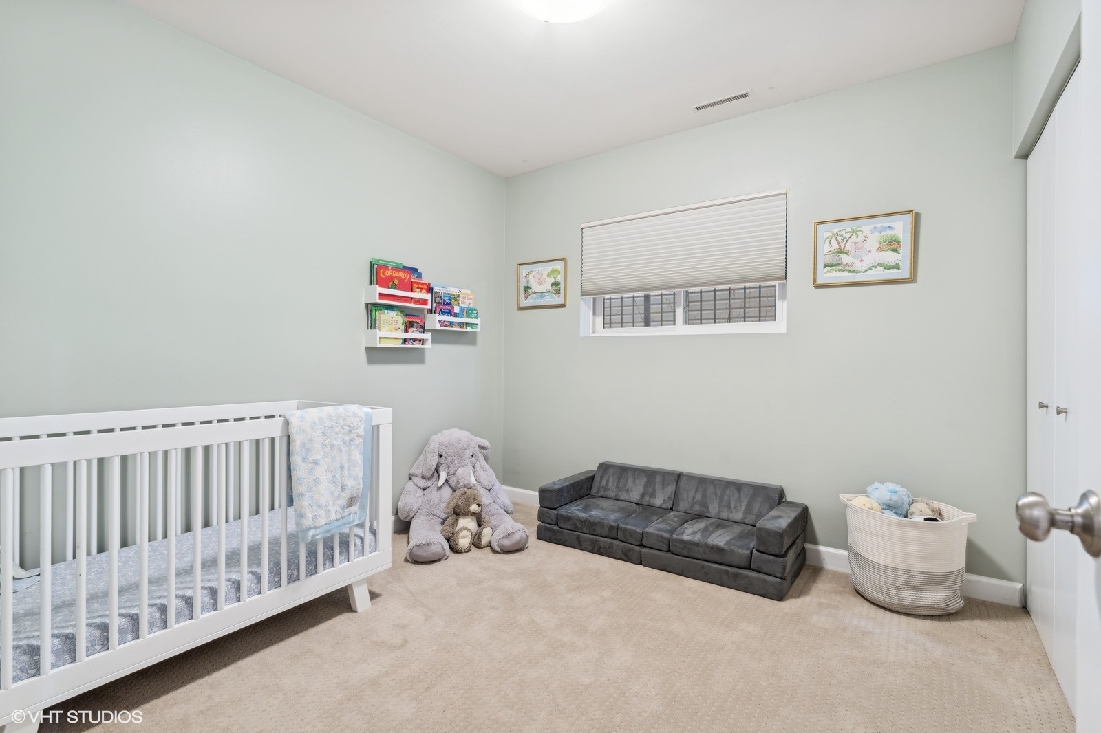 2233 W Lyndale Street Unit: A