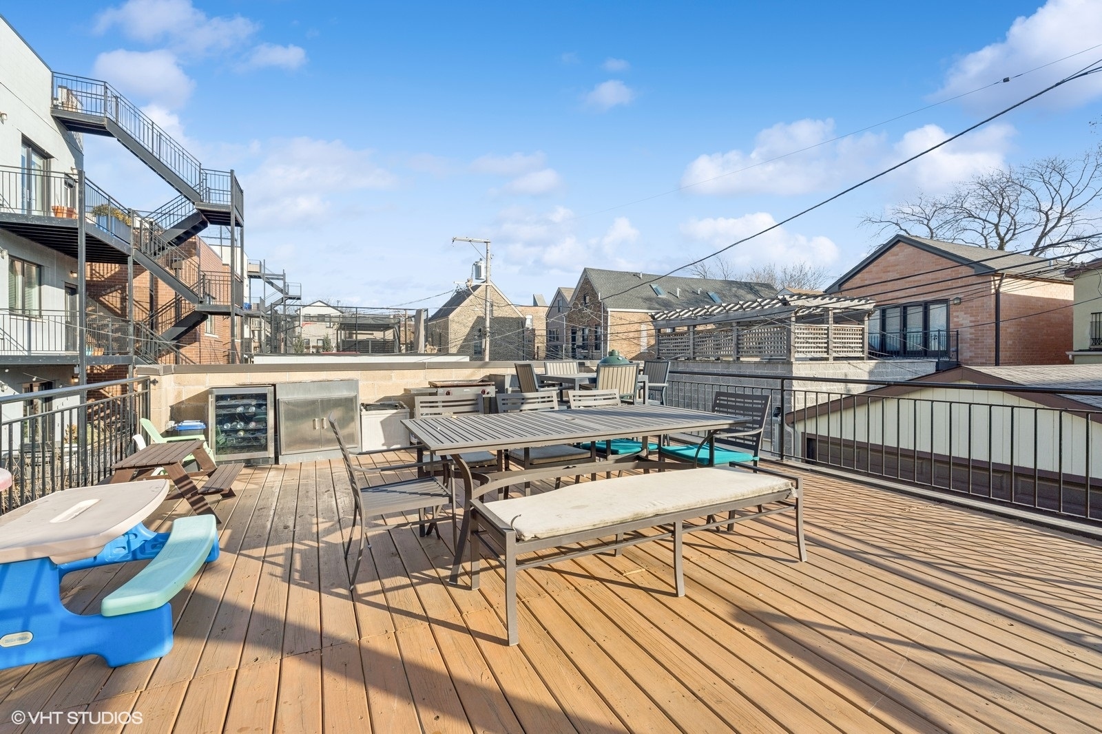 2233 W Lyndale Street Unit: A