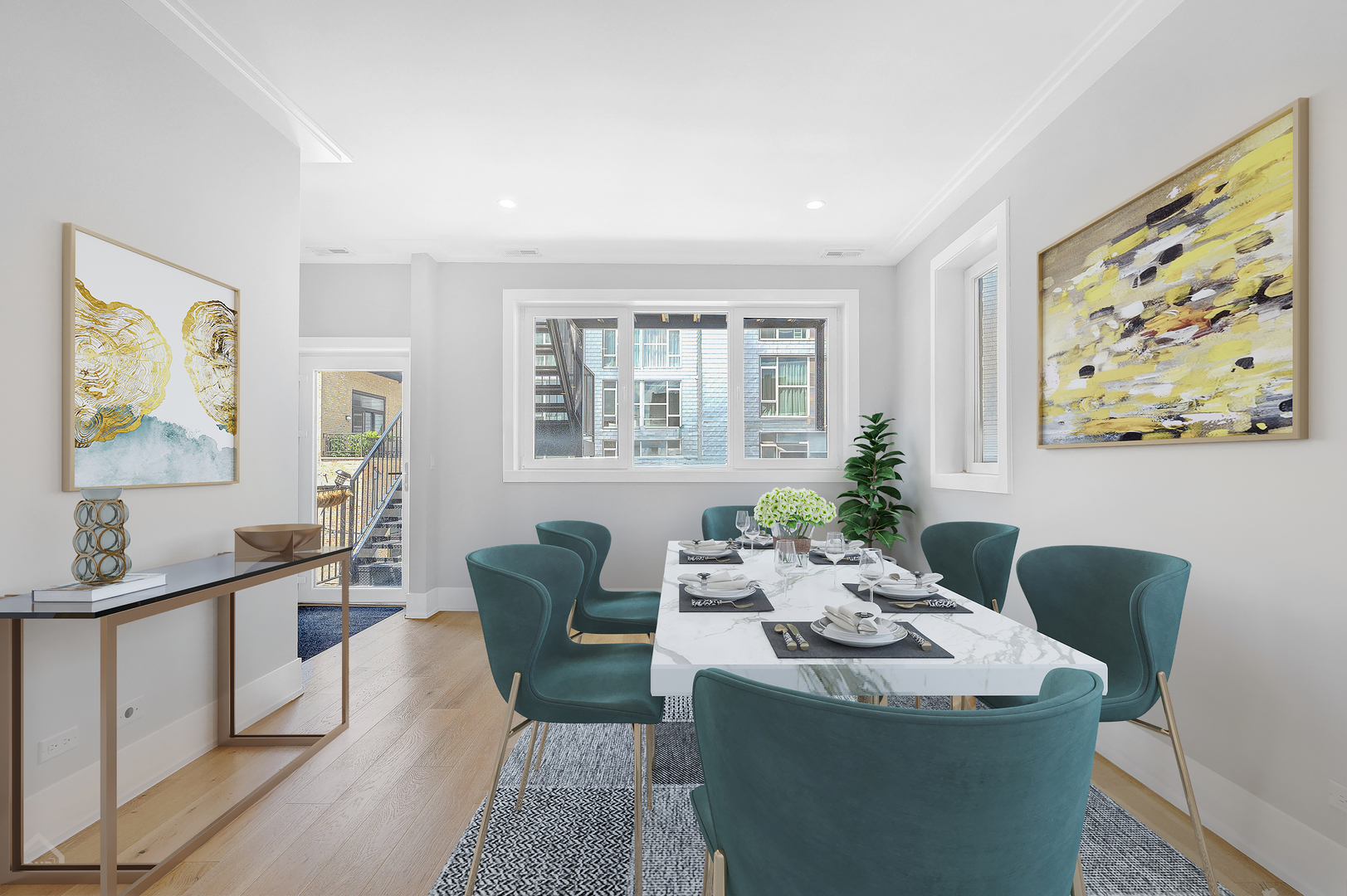 1522 W Thomas Street Unit: 3