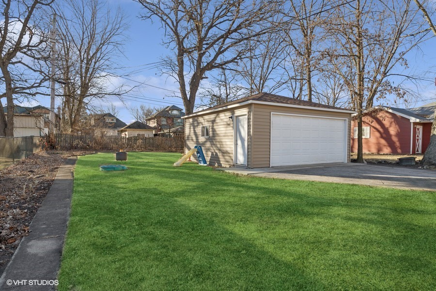 2133 W 108th Place