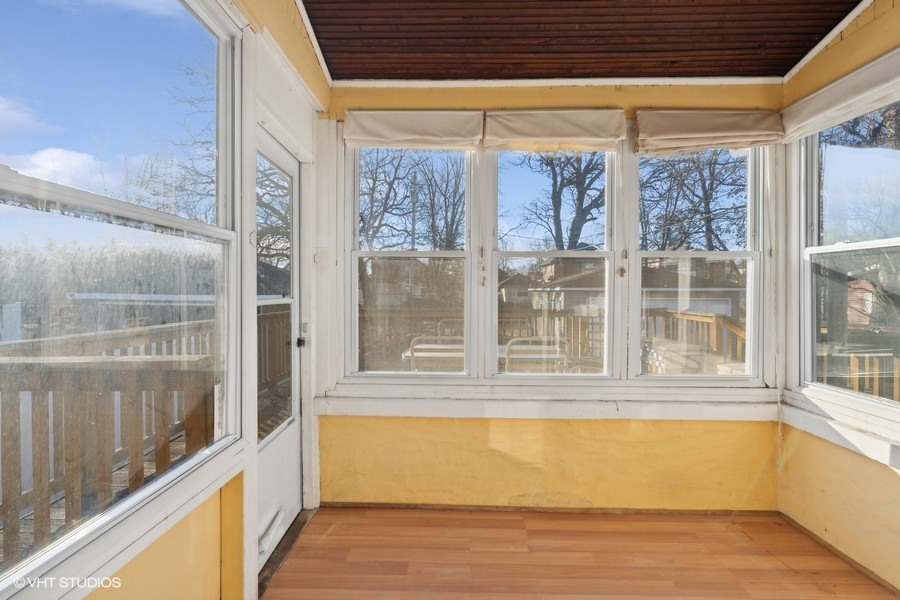 2133 W 108th Place