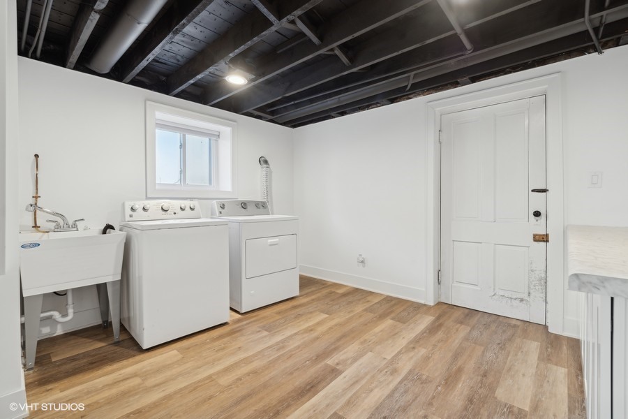 2133 W 108th Place