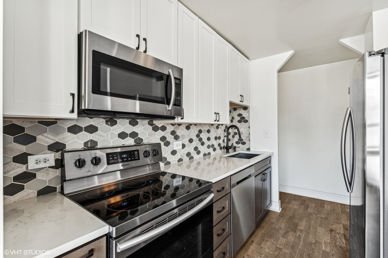 1355 N Sandburg Terrace Unit: 1204D