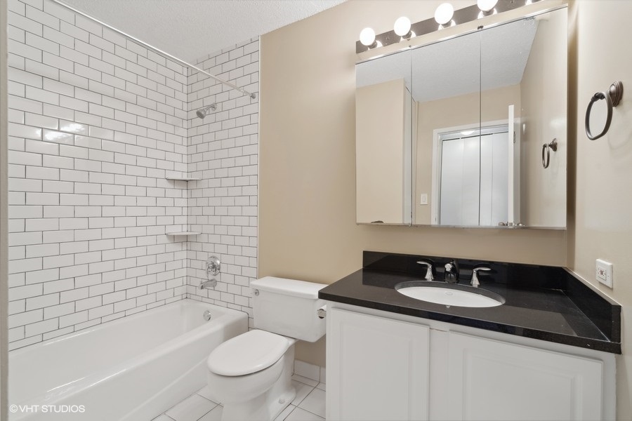 10 E ONTARIO Street Unit: 4103