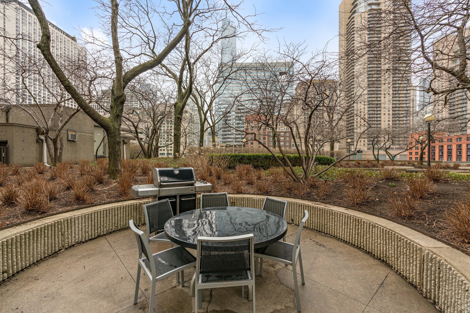 10 E ONTARIO Street Unit: 4103