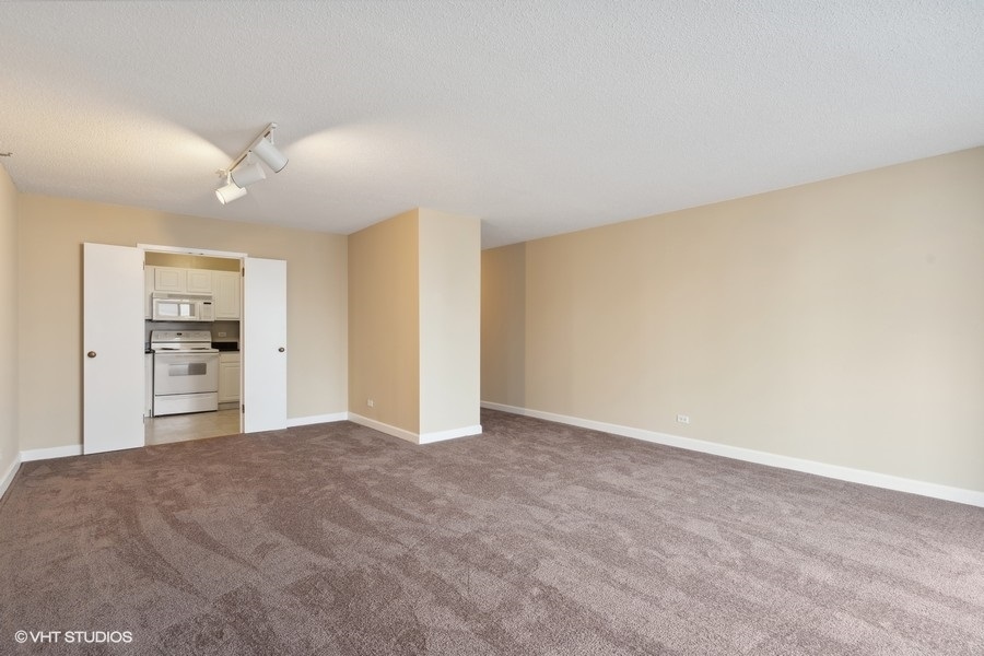 10 E ONTARIO Street Unit: 4103