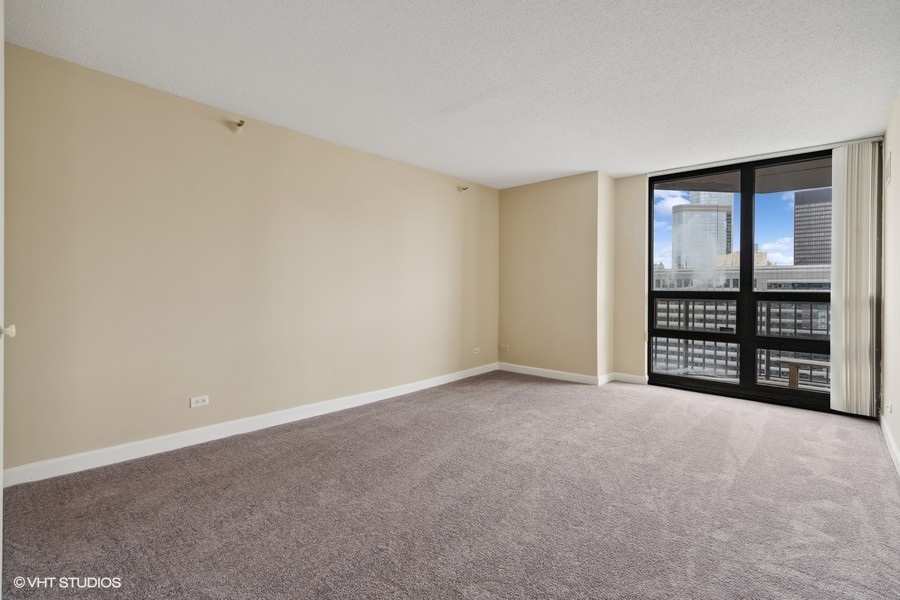 10 E ONTARIO Street Unit: 4103