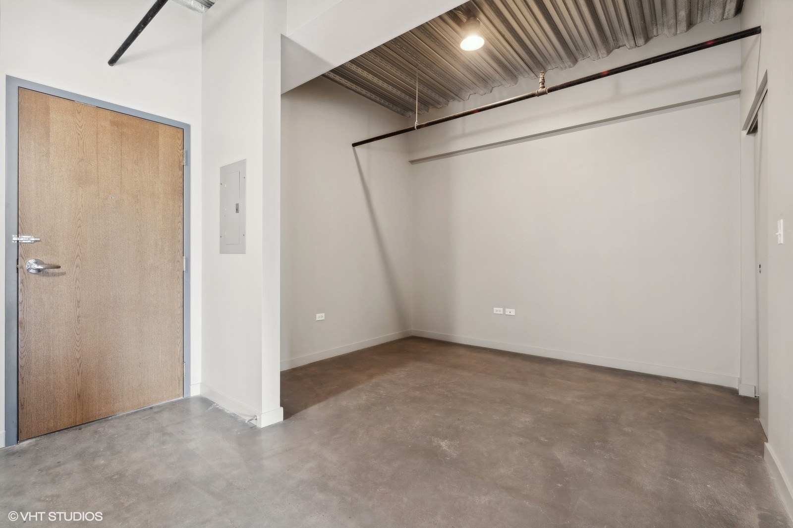 1241 N MILWAUKEE Avenue Unit: 604