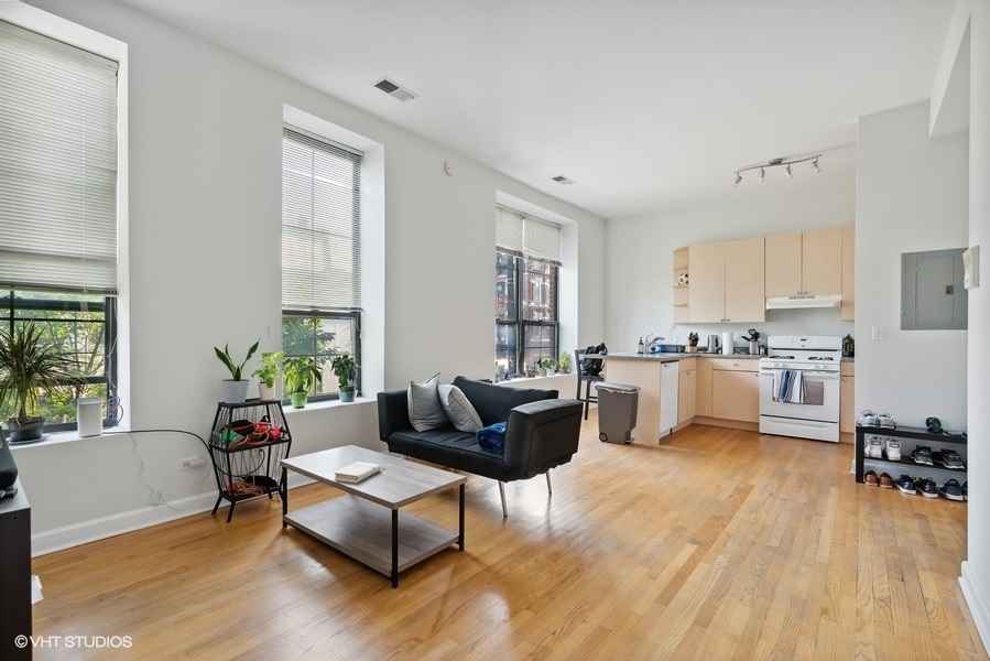1310 W 18th Street Unit: 2B