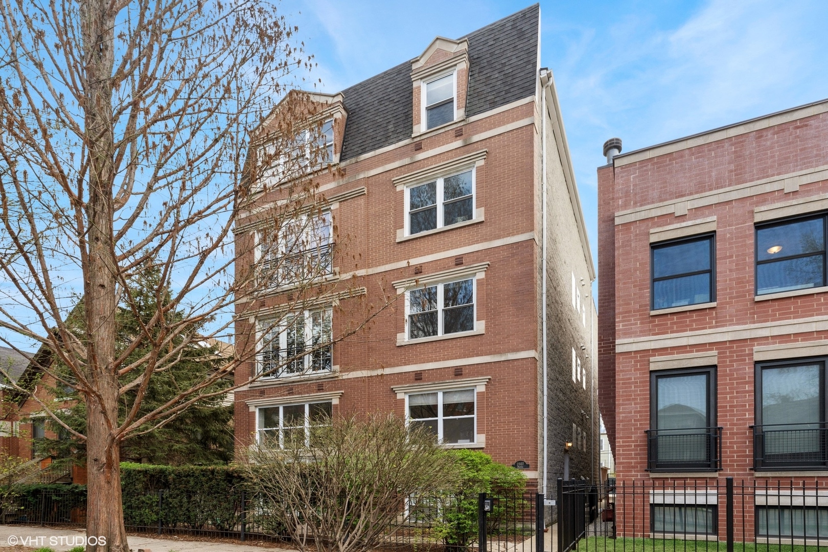2327 W Medill Avenue Unit: 2