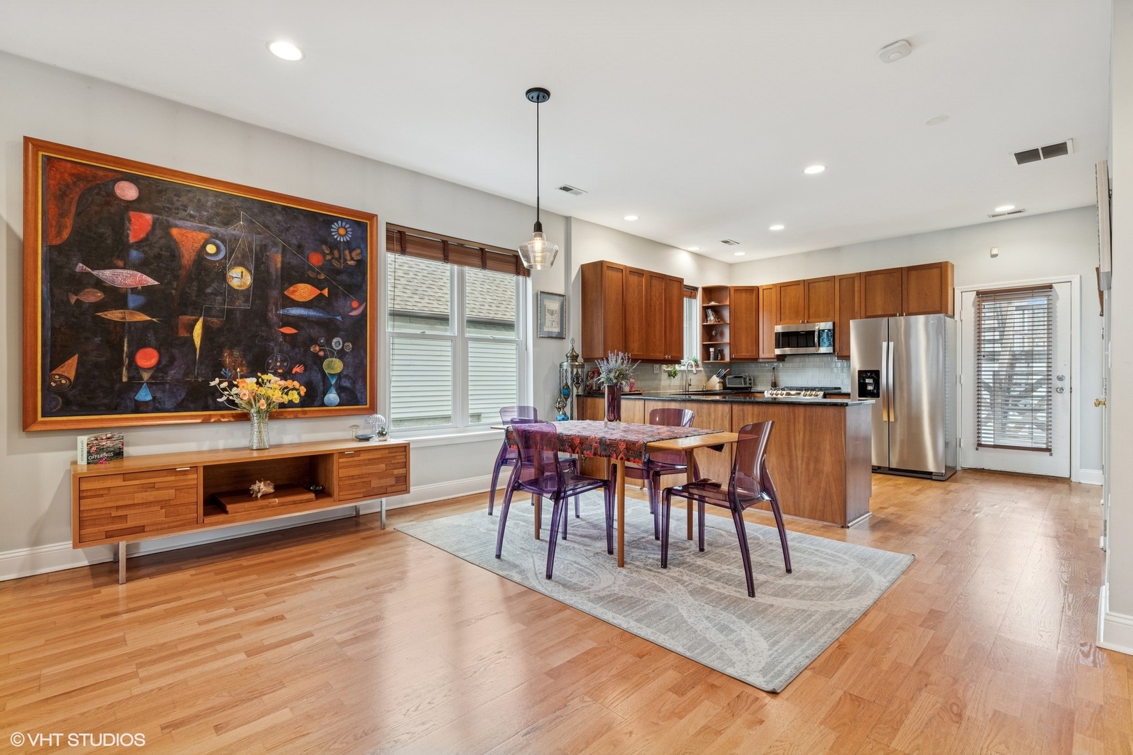 2327 W Medill Avenue Unit: 2