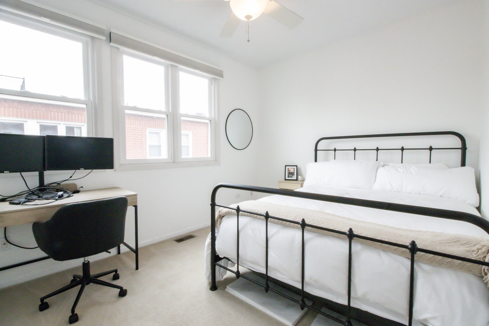 2809 N Wolcott Avenue Unit: D