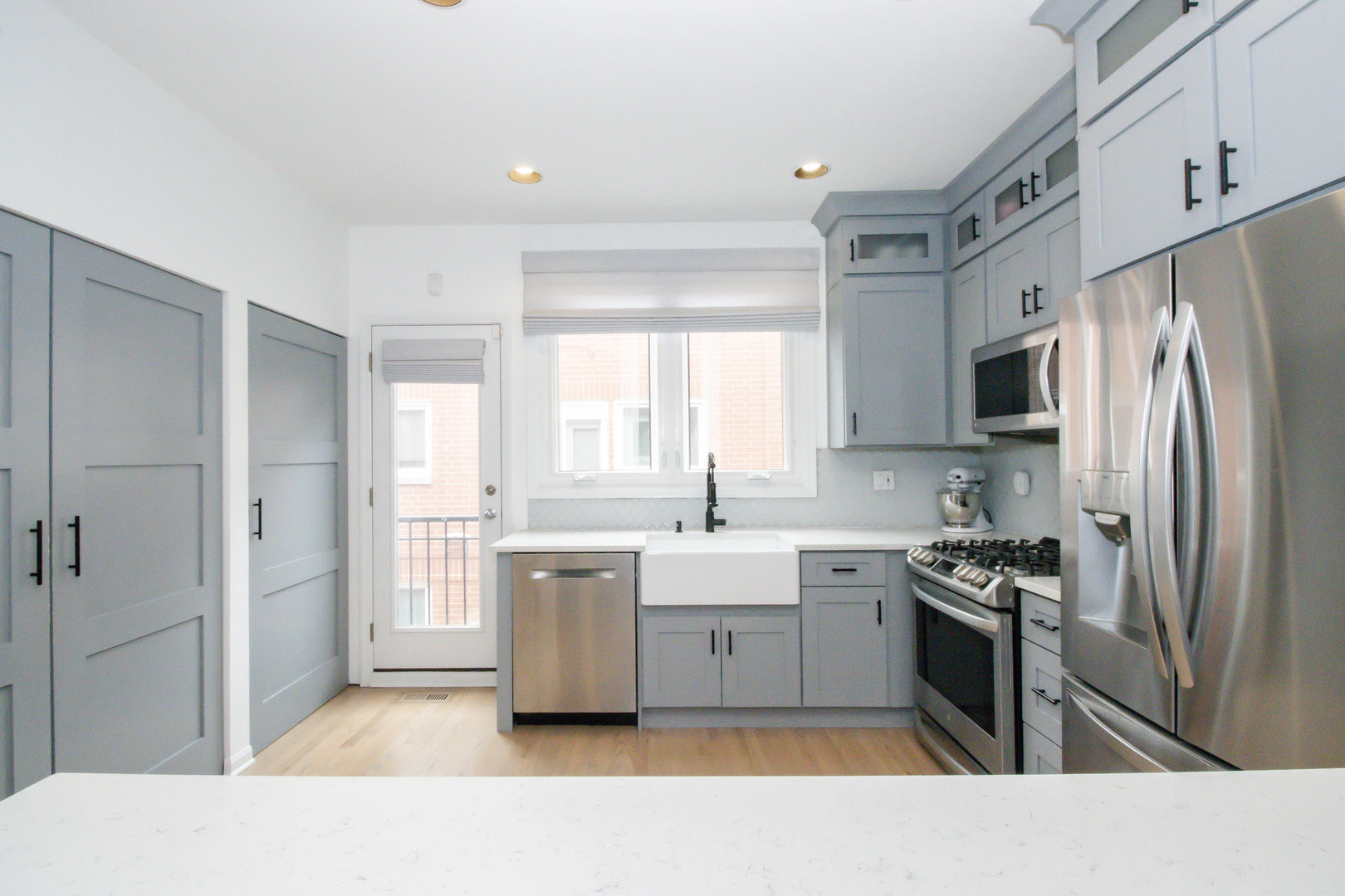 2809 N Wolcott Avenue Unit: D