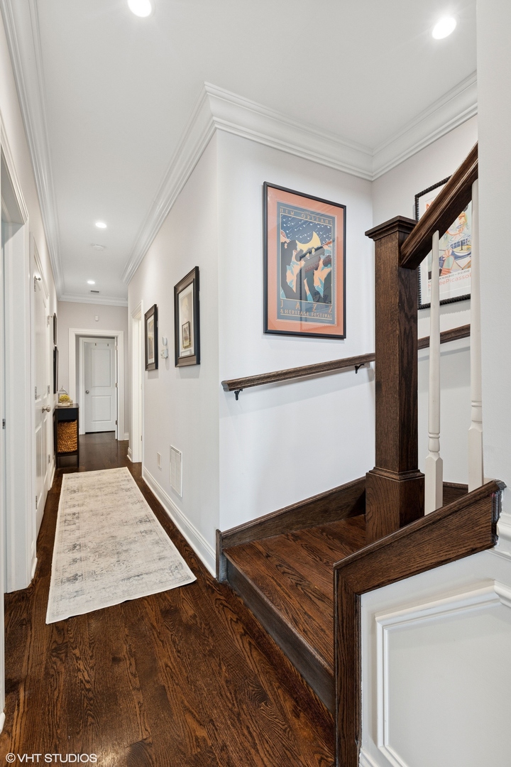 2700 N Wayne Avenue Unit: 3S