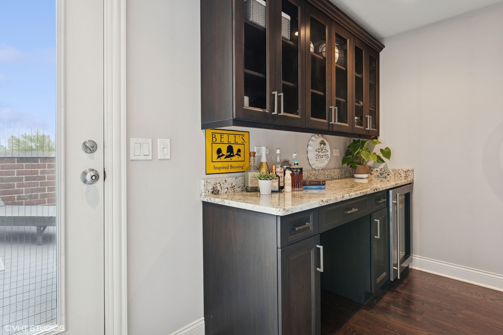 2700 N Wayne Avenue Unit: 3S