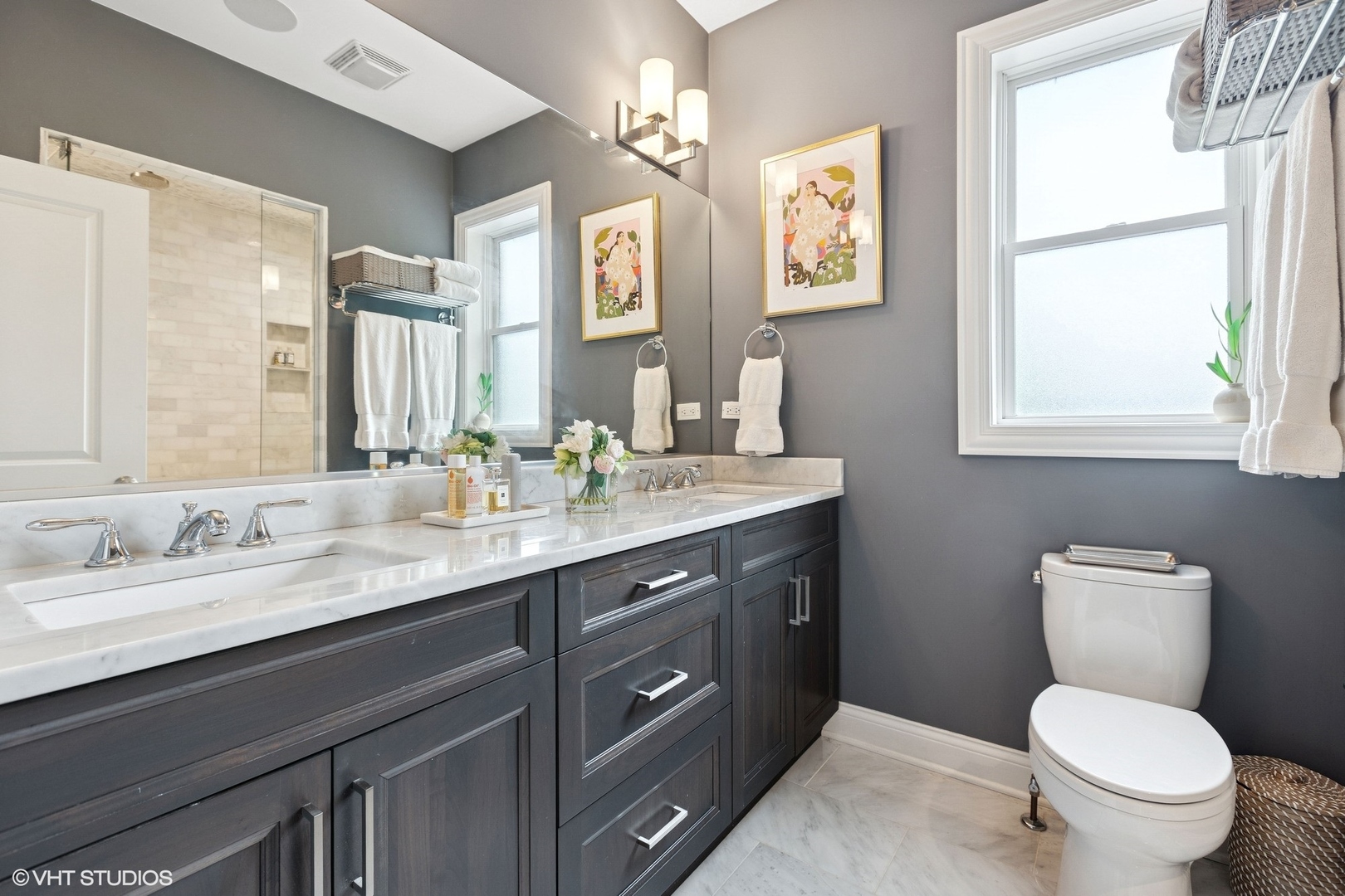 2700 N Wayne Avenue Unit: 3S