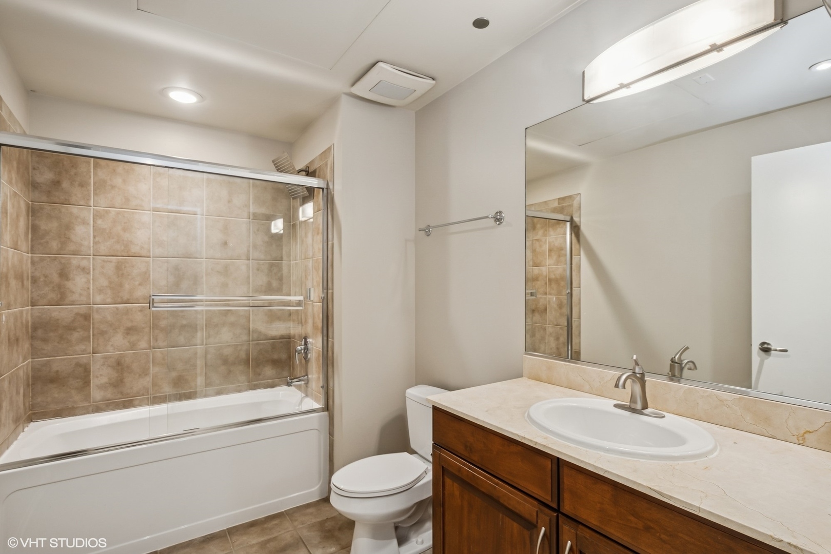 310 S Michigan Avenue Unit: 812