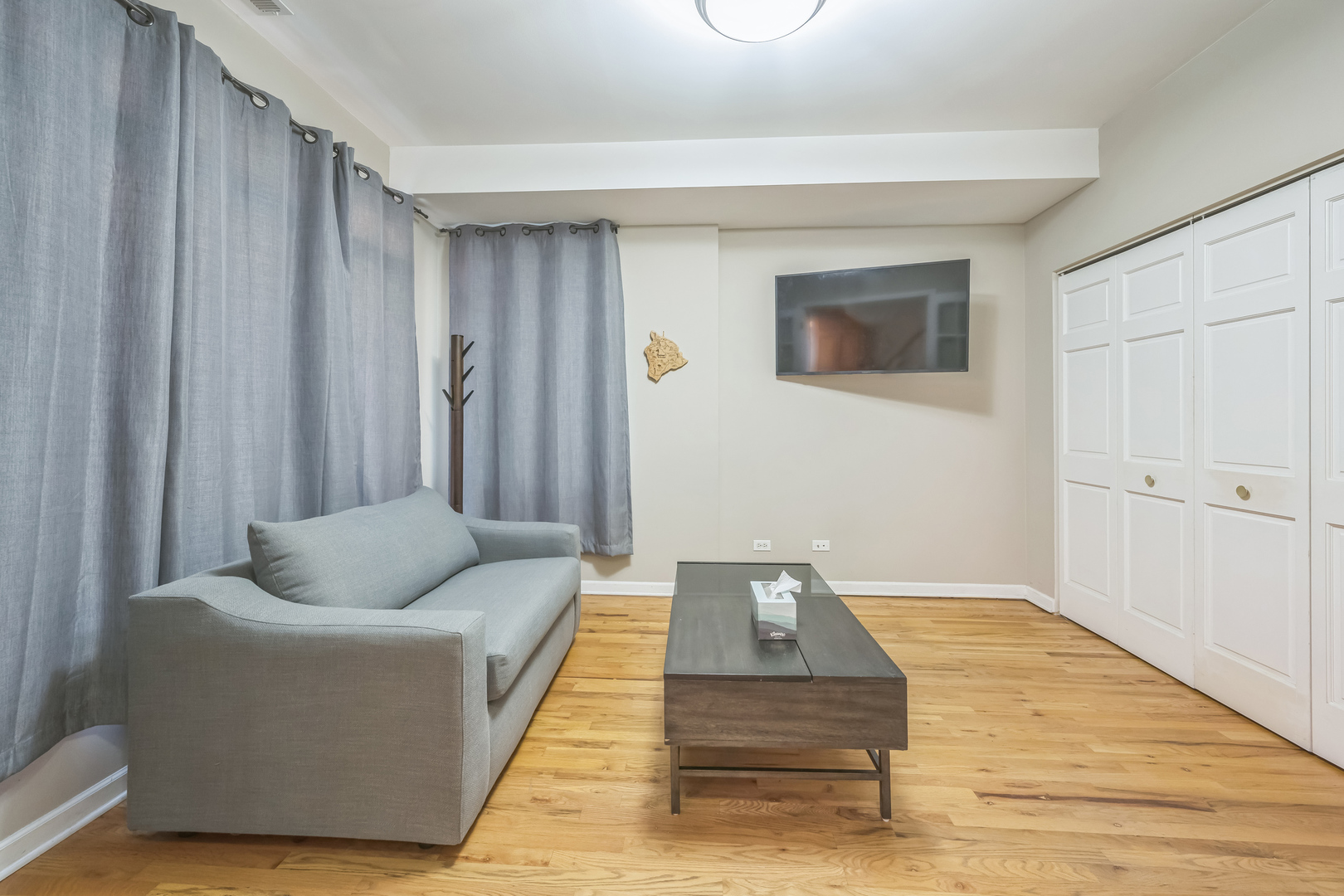 641 S Maple Avenue Unit: I