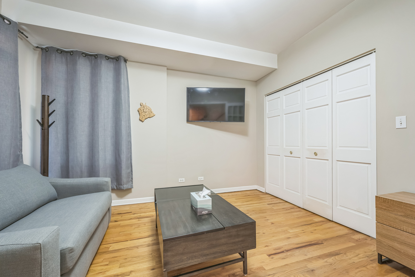 641 S Maple Avenue Unit: I