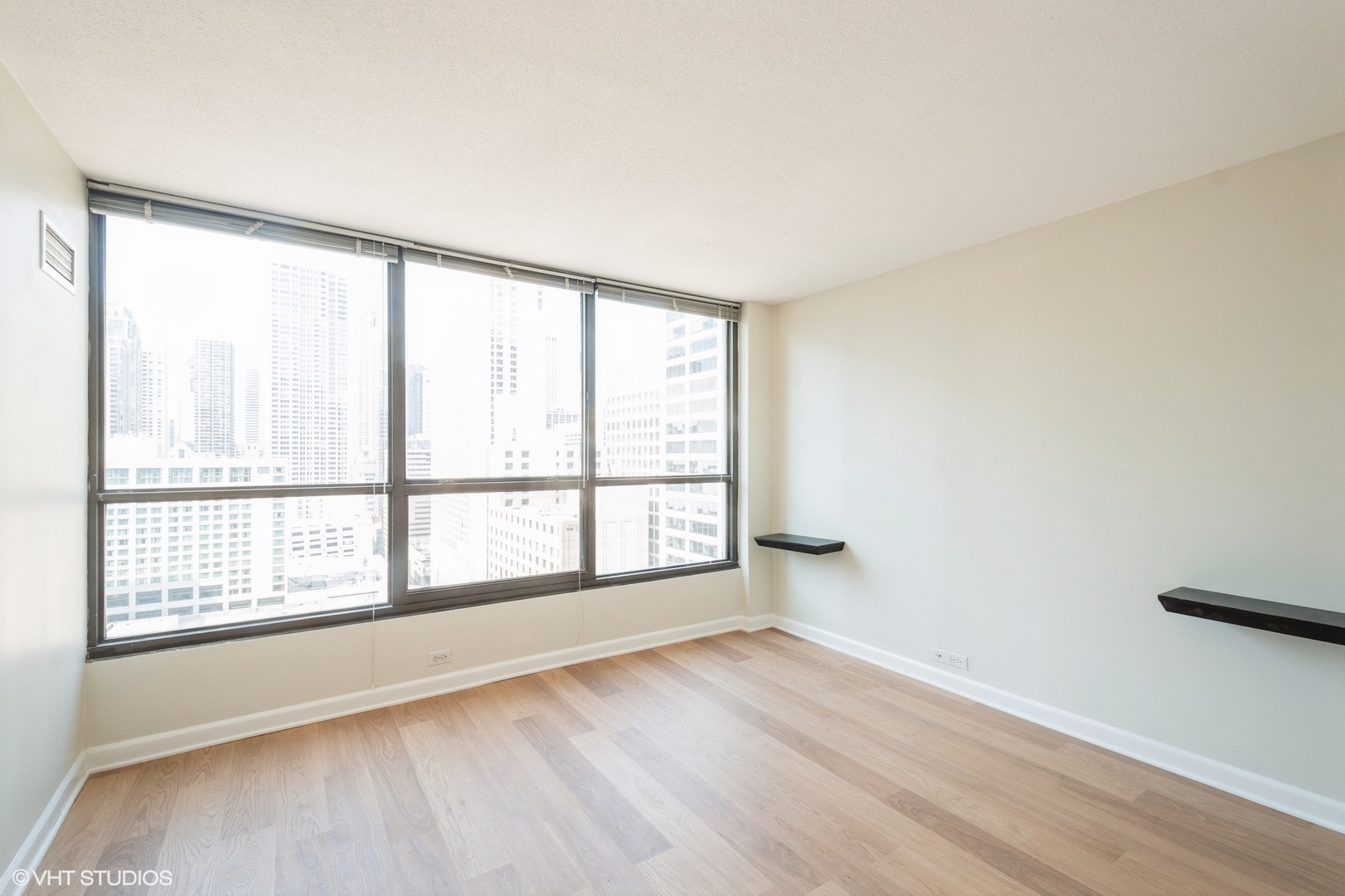 405 N Wabash Avenue Unit: 1901