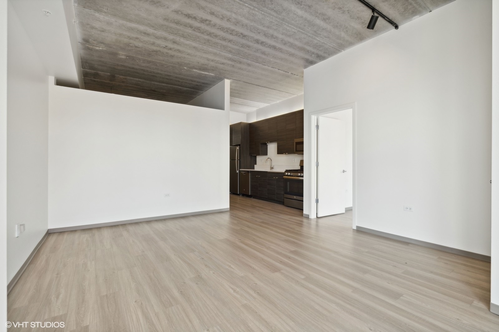 1920 N Milwaukee Avenue Unit: 501