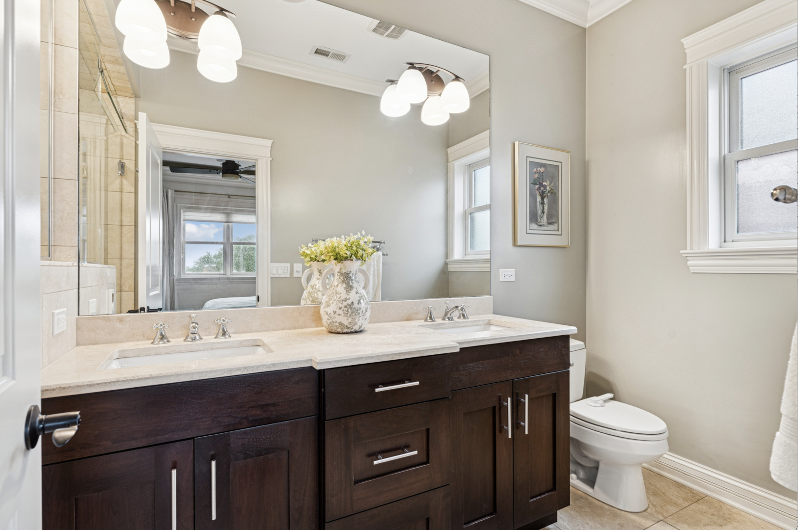 1312 W Webster Avenue Unit: 3W