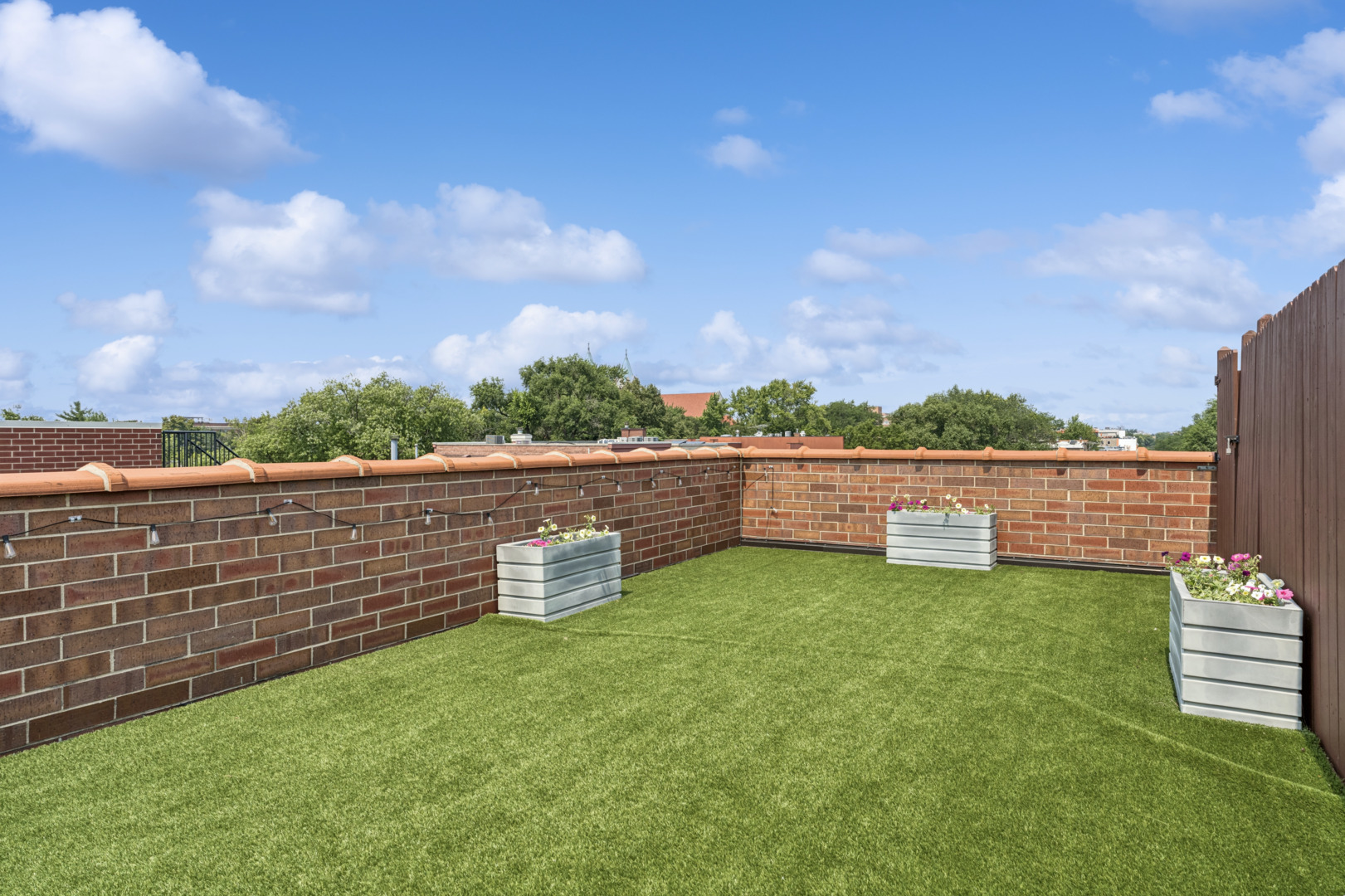 1312 W Webster Avenue Unit: 3W