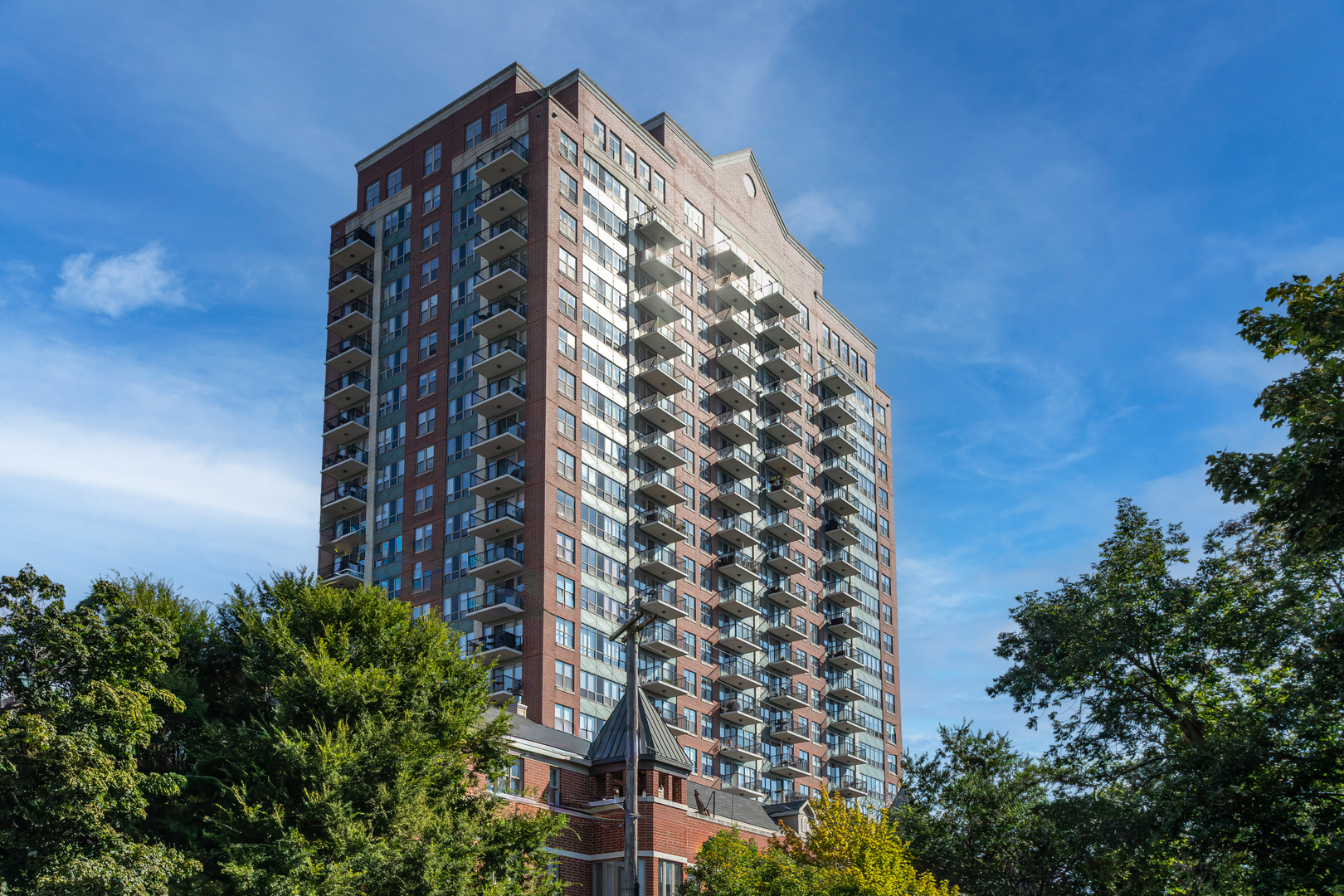 1717 S Prairie Avenue Unit: 1508