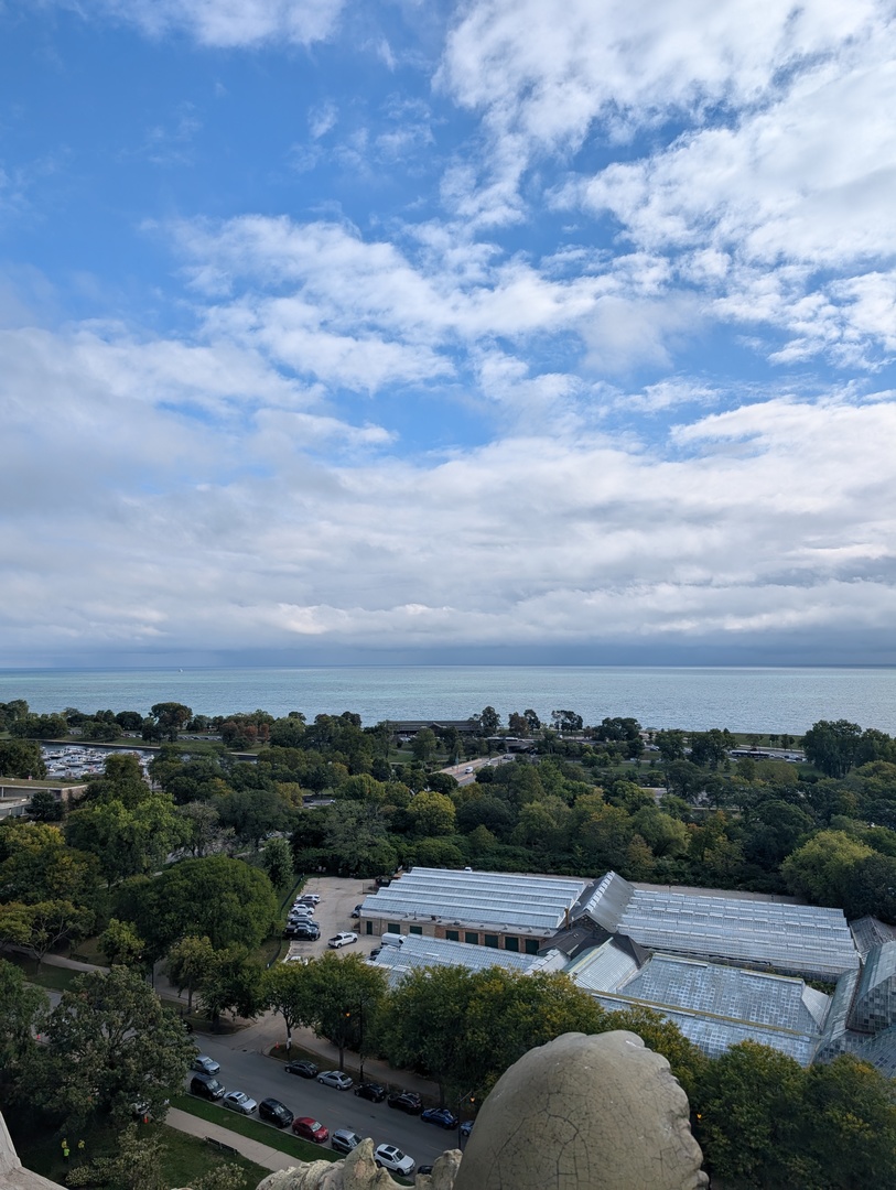 2300 N Lincoln Park West Unit: 206
