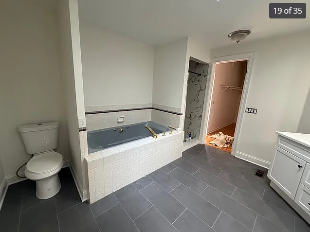 3706 N Wilton Avenue